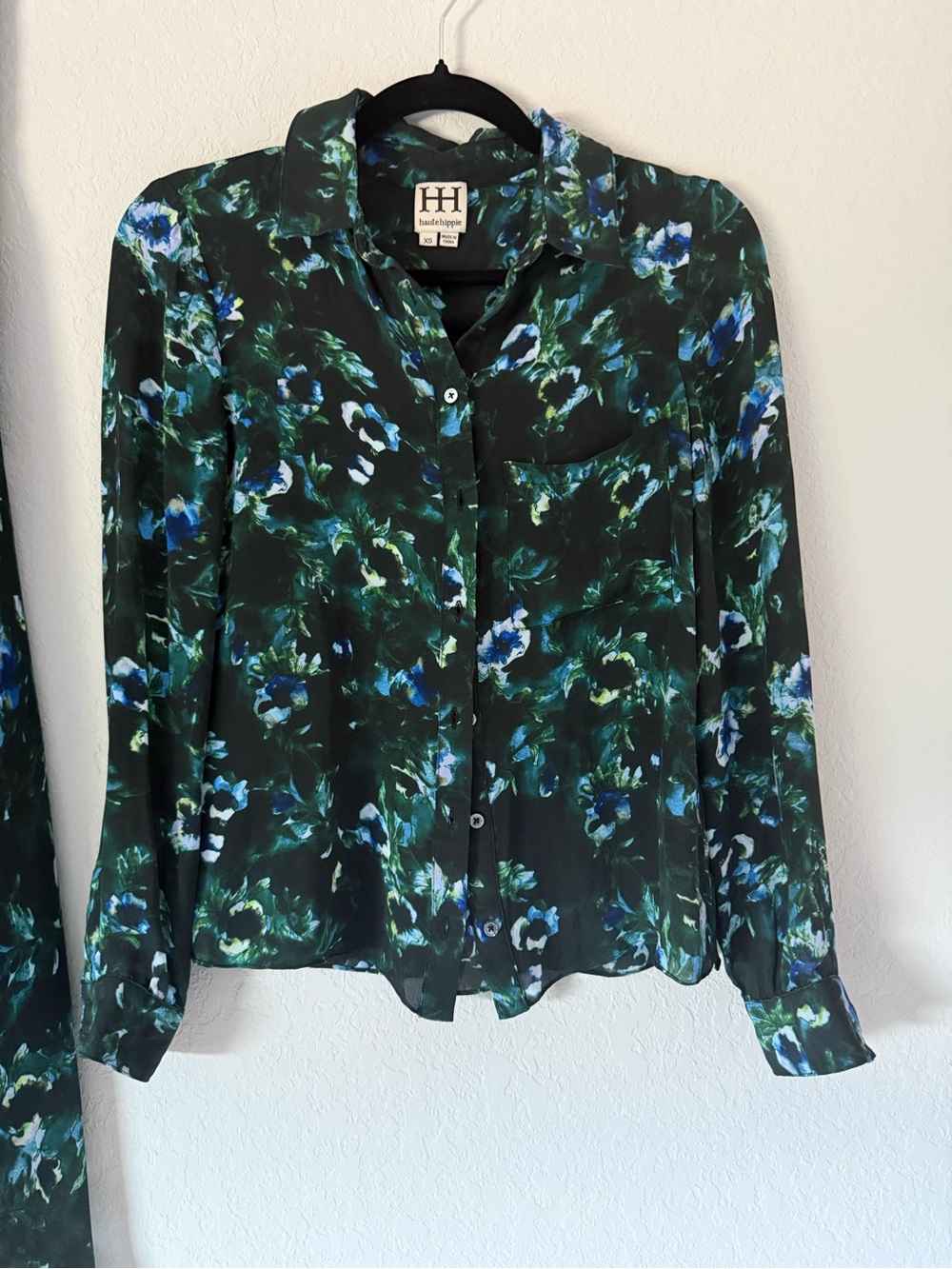 Haute Hippie Black and Green Floral High-Low Skirt with matching top - Picture 3 of 11
